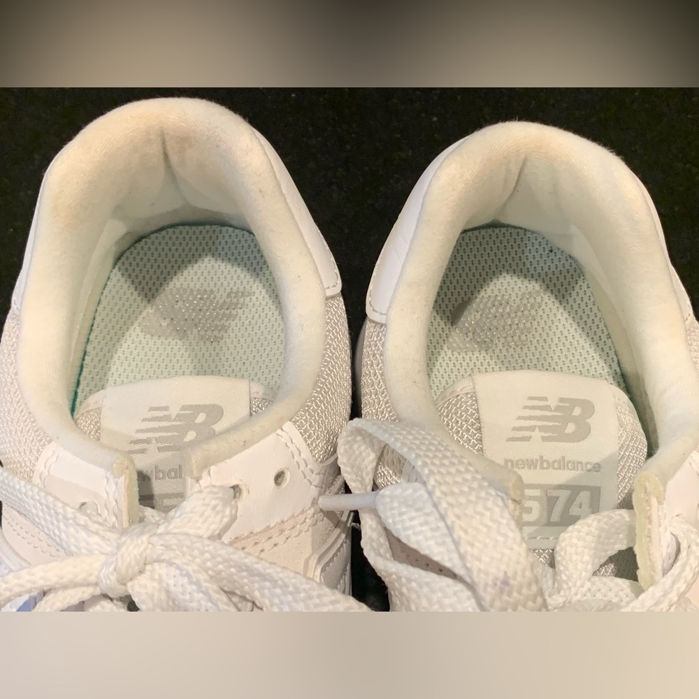 Women’s Nee Balance 574 Reflection Sneakers, Size 8 - Picture 13 of 16